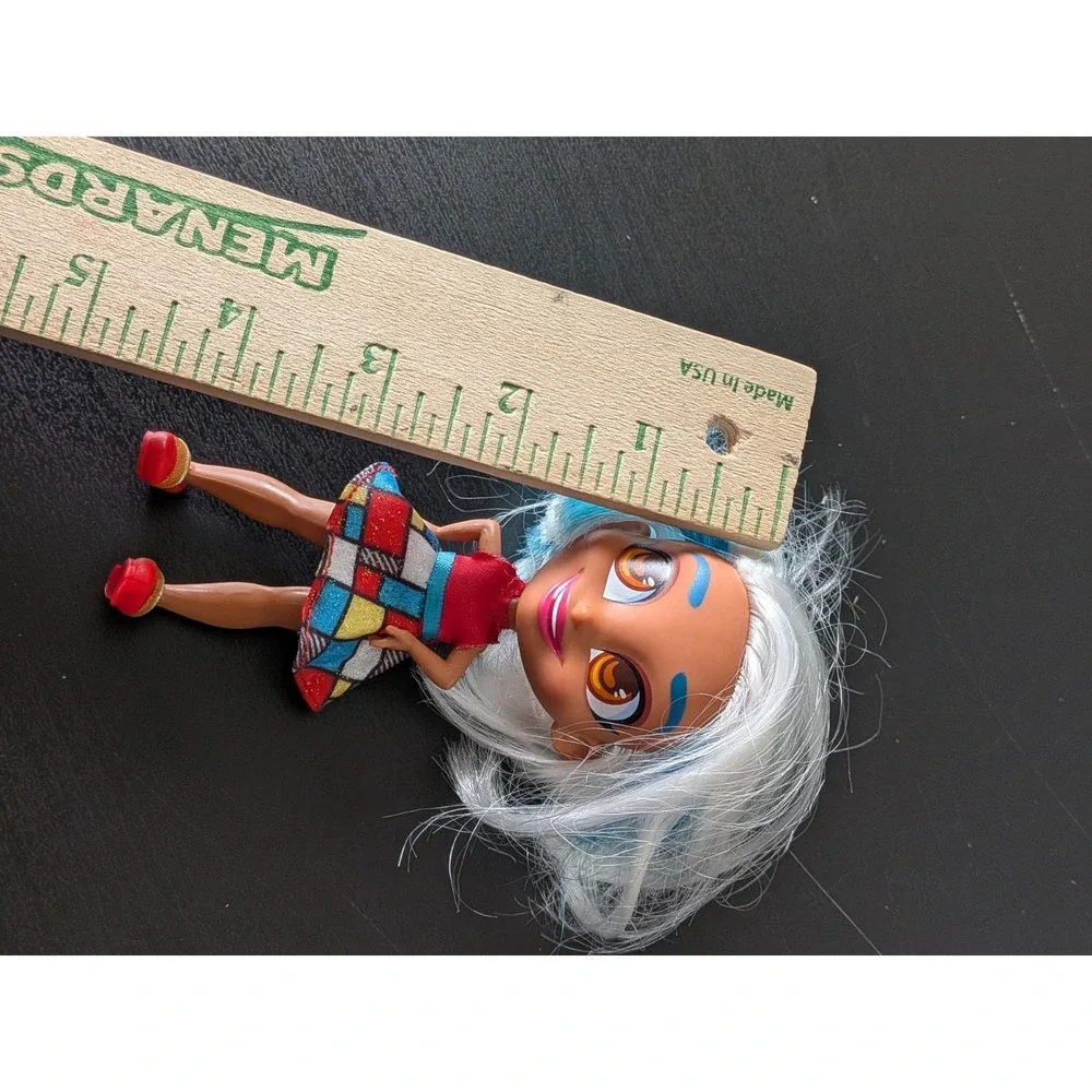 Hairdorables Doll SALLEE - DESIGN‎ BY SALLEE Just Play Series 1 Doll Mini 5